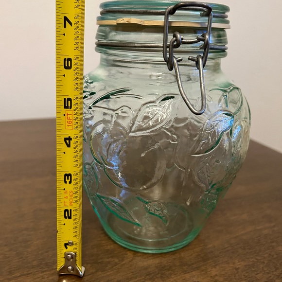 HERMETIC GREEN TINT GLASS FRUIT EMBOSSED CANISTER & WIRE BAIL LID MADE IN ITALY - Picture 8 of 9